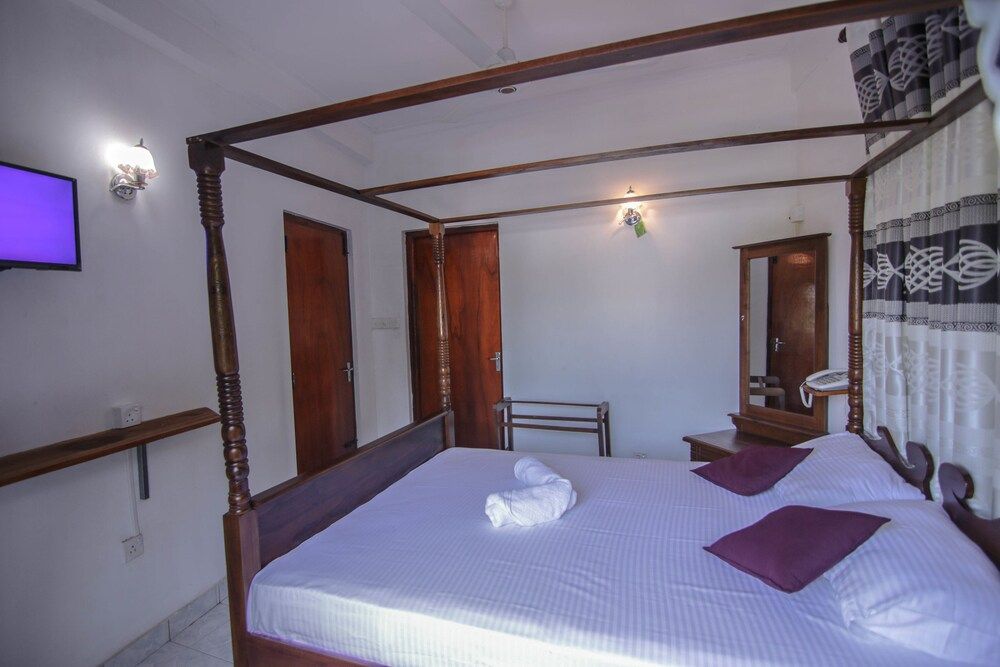 Brew Break Inn Comfort Double Room, 1 Queen Bed 4