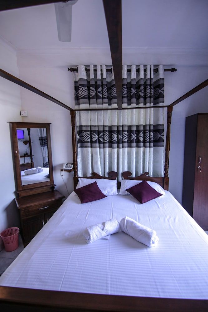 Brew Break Inn Comfort Double Room, 1 Queen Bed 5