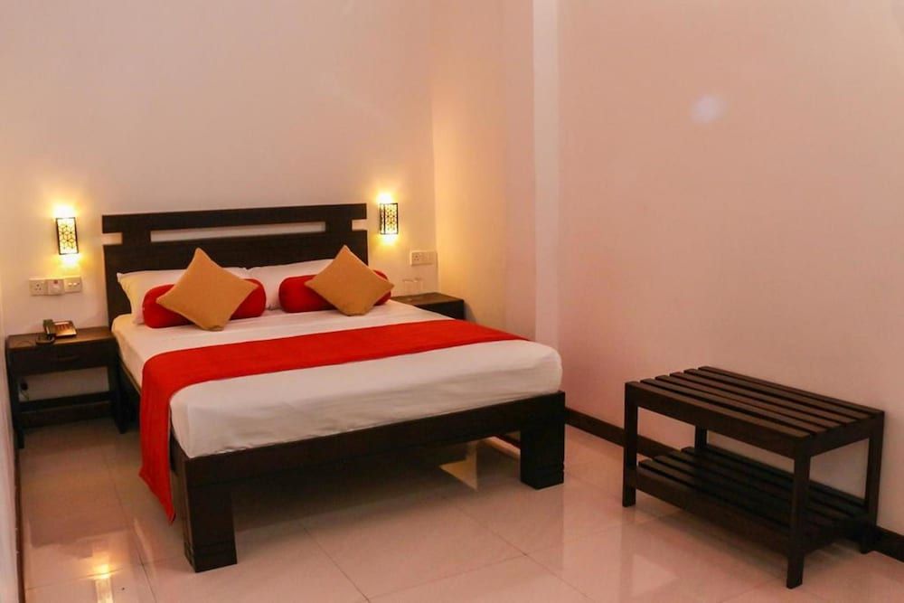 undefined Vin Roma Inn 6