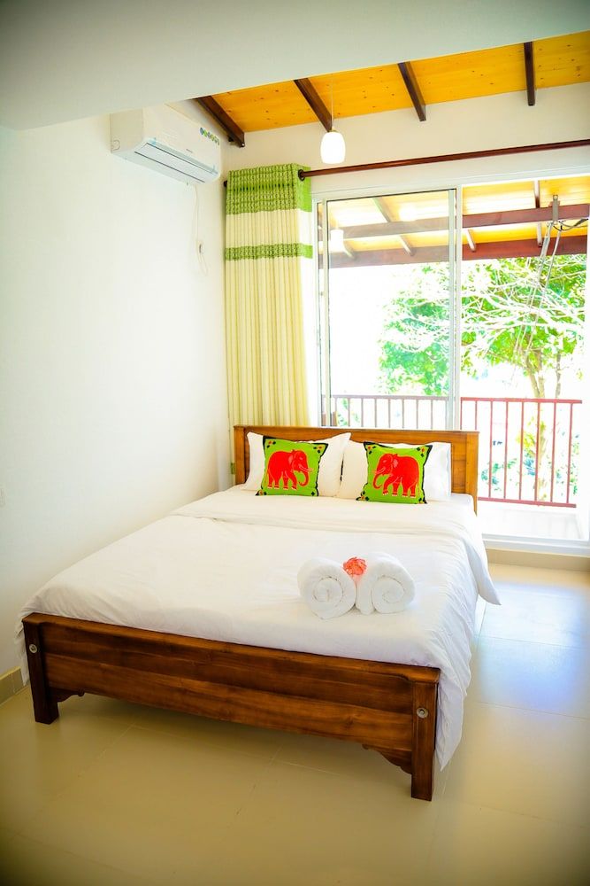 undefined White Lodge Kandy 7