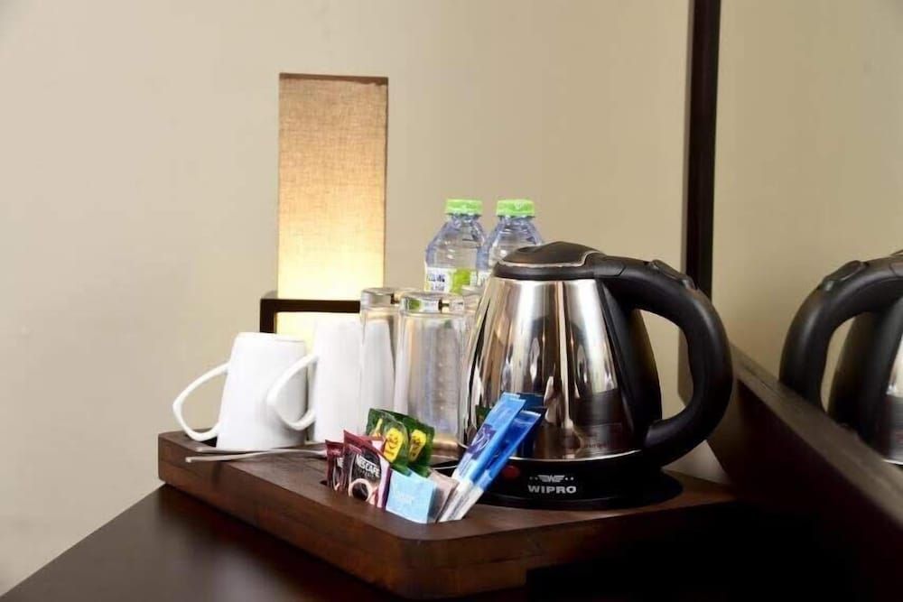 Pine Hill Residence Deluxe Double Room, Mountain View 4