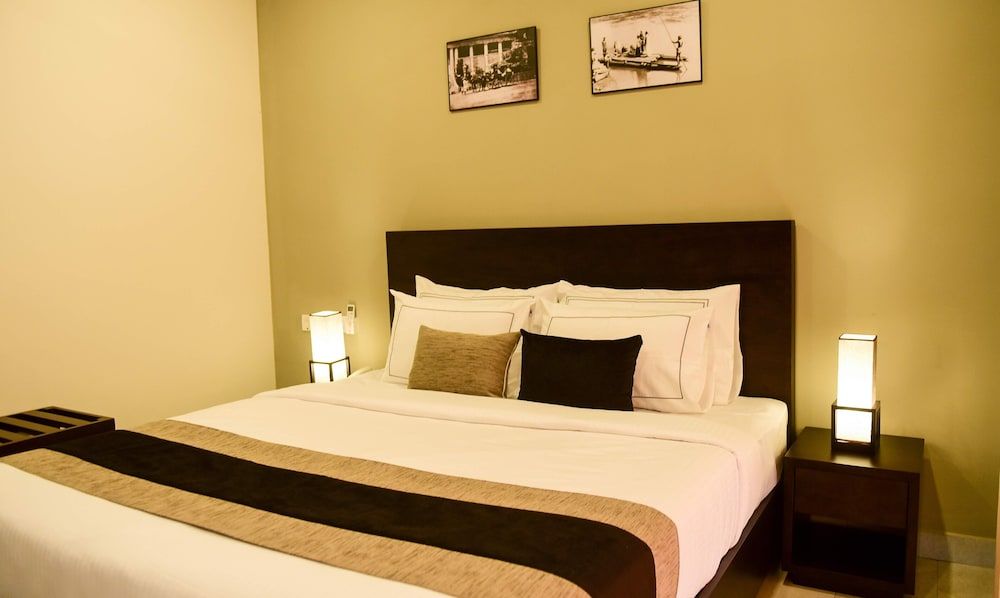 Pine Hill Residence Deluxe Double Room, Mountain View 3
