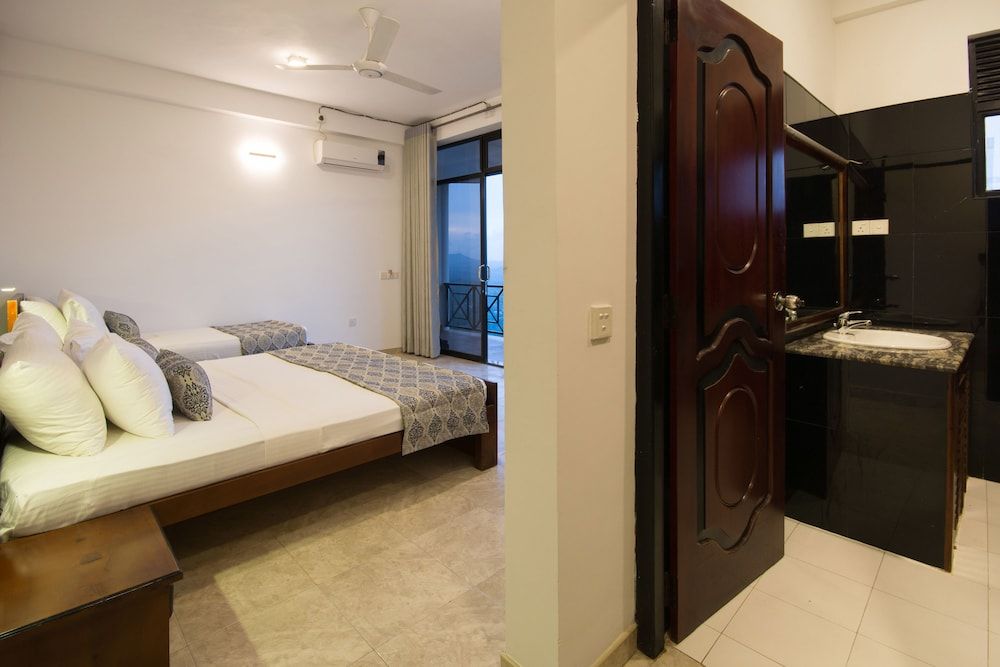 undefined Ceyloni Panorama Resort 5