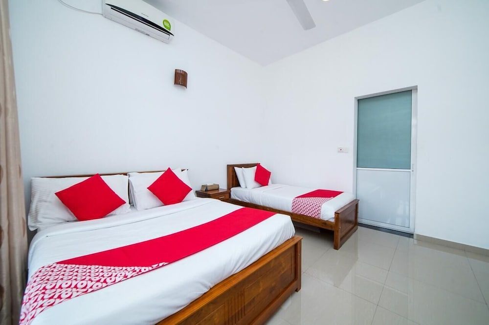 OYO 576 Dazzling Villa Superior Double Room 7