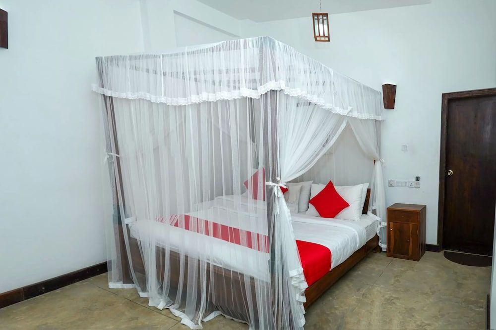 French Garden Kandy Deluxe Double or Twin Room 4