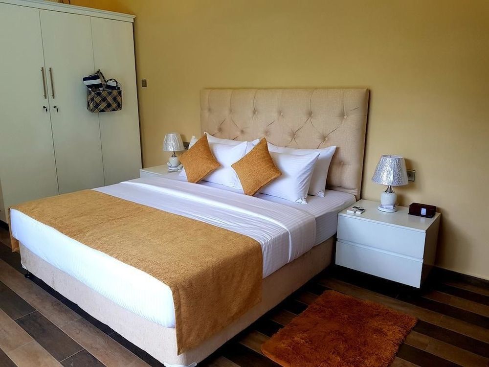King Balcony Suite