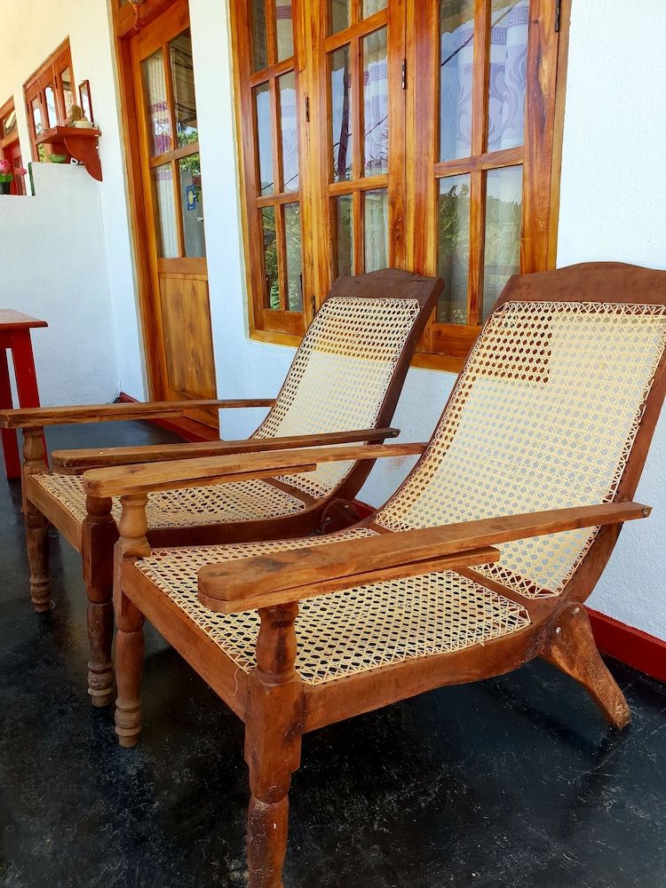 undefined Adannz view 7