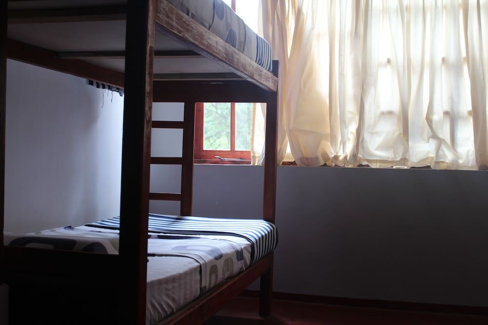 Hi Lanka Backpackers - Adults Only 6-Bed Mixed Dormitory 4