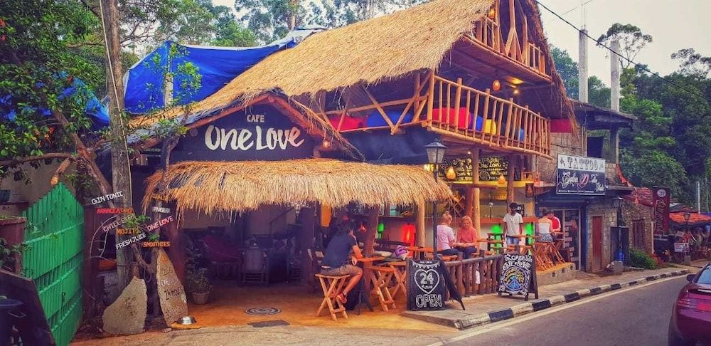 undefined Hi Lanka Backpackers - Adults Only 5