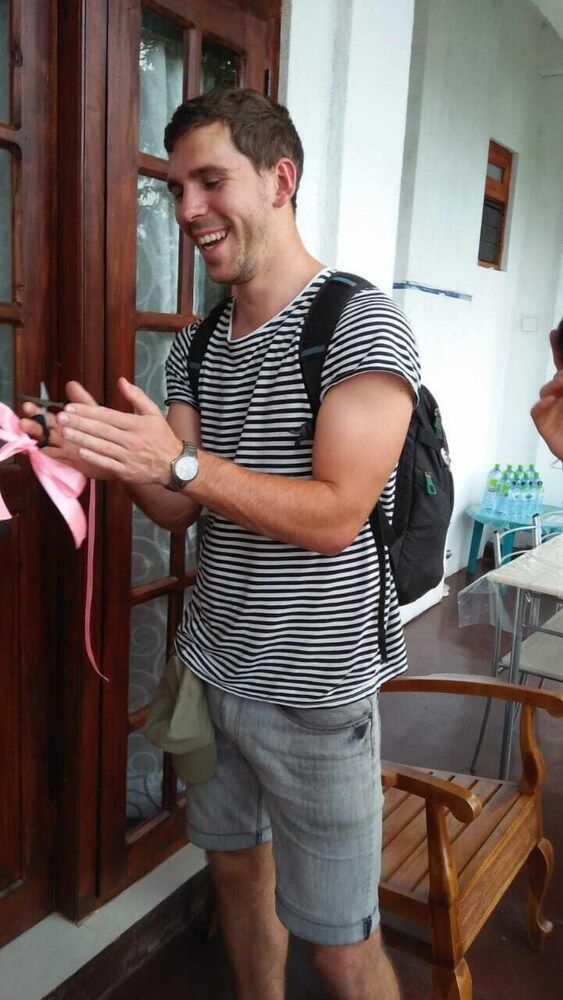 Zircon Ella Standard Double Room 9