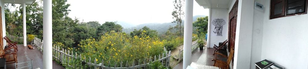 Zircon Ella Standard Double Room 8