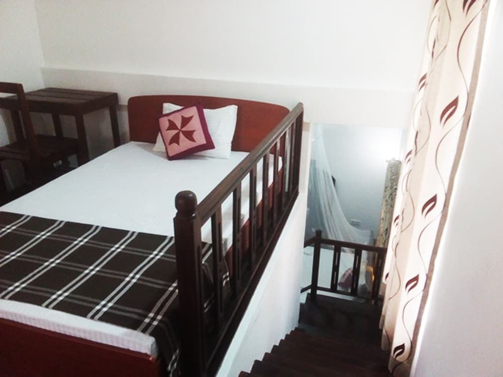 Ella Gate Resort Deluxe Triple Room, Non Smoking 4