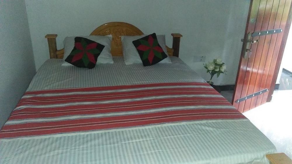 Ella camping Resort Deluxe Double Room, 1 King Bed, Non Smoking 2
