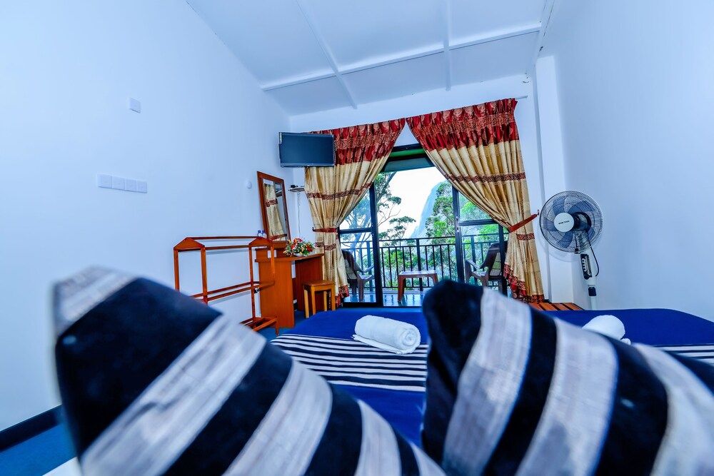 undefined Ella View Hotel 9