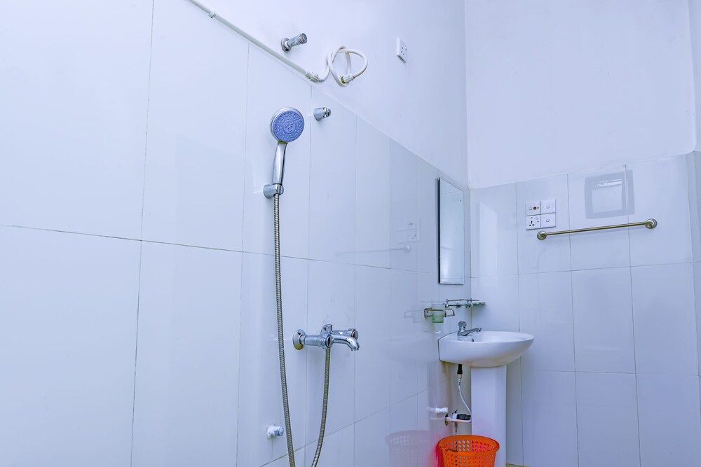 Ella View Hotel Superior Triple Room 5