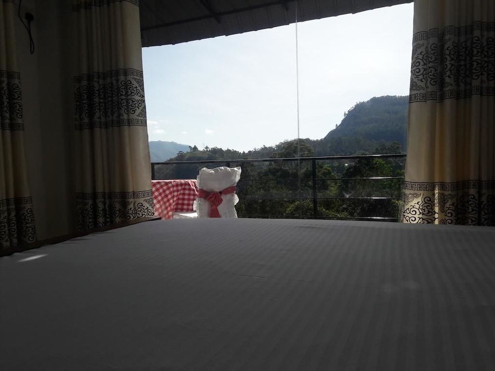 undefined The Onex Paradise Ella 7