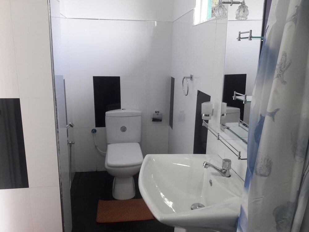 The Onex Paradise Ella Triple Room, Multiple Beds, Non Smoking 6