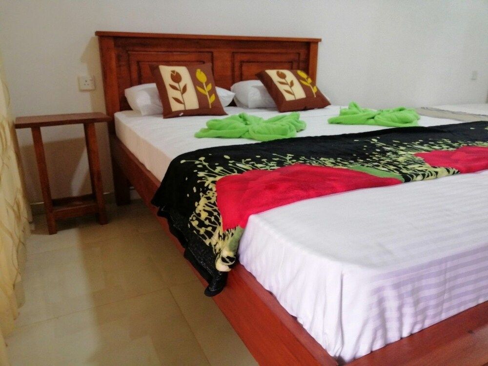 undefined Ella Cool Valley 10