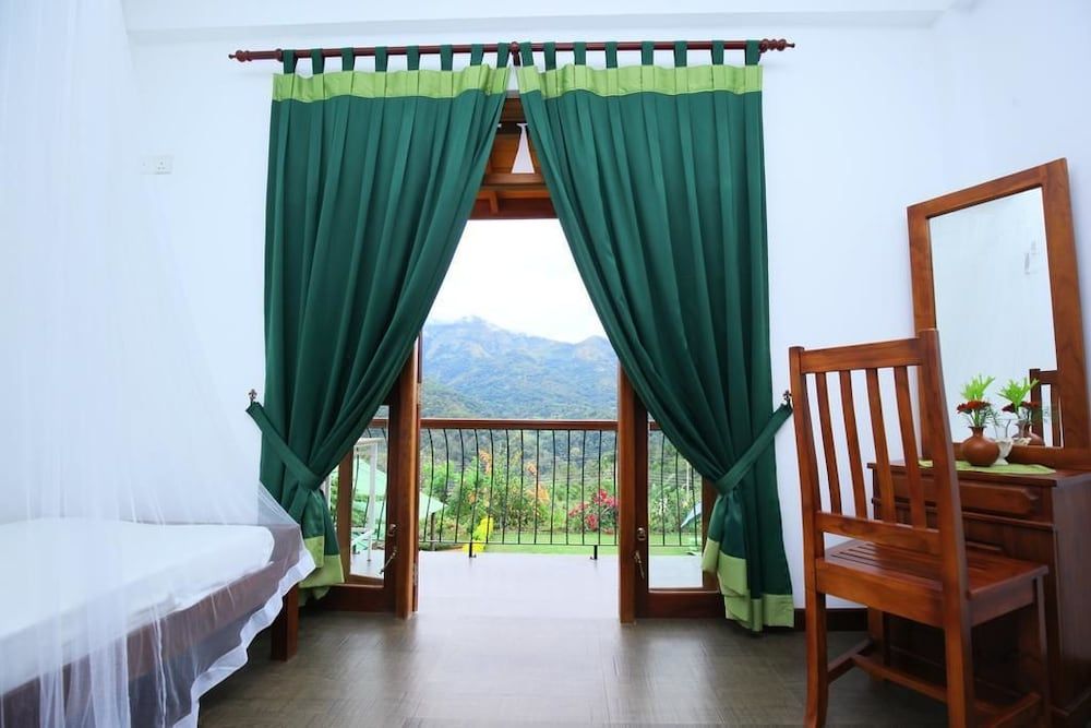 Feelin' Good Resort Deluxe Double Room, 1 Double Bed, Non Smoking, Mountain View 4