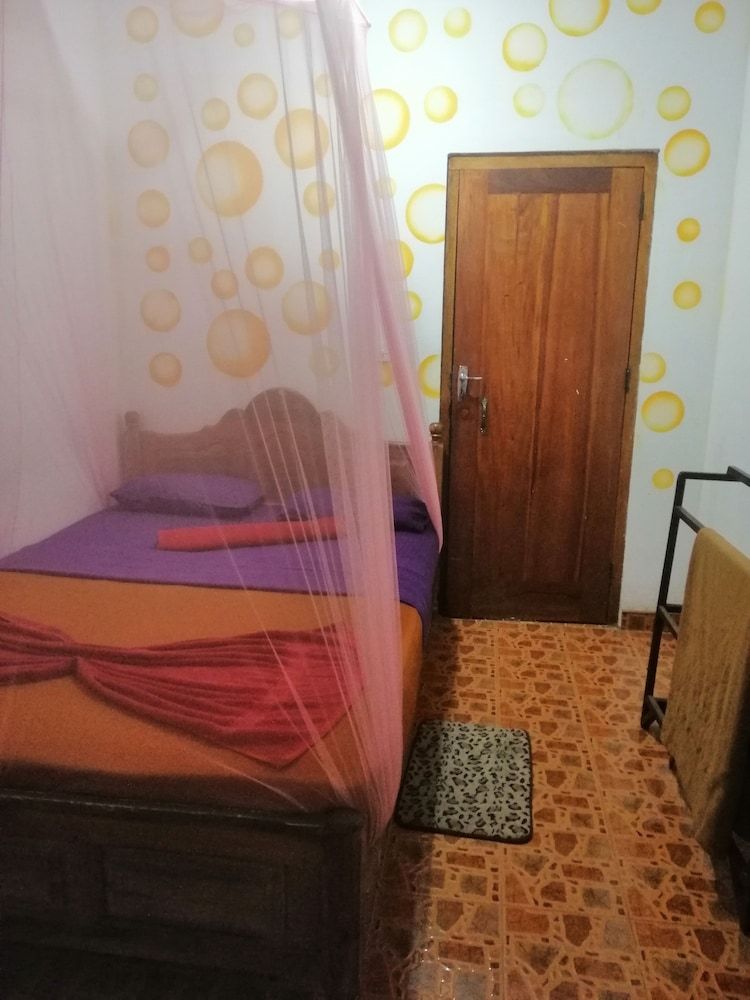 undefined SunTop Inn 3