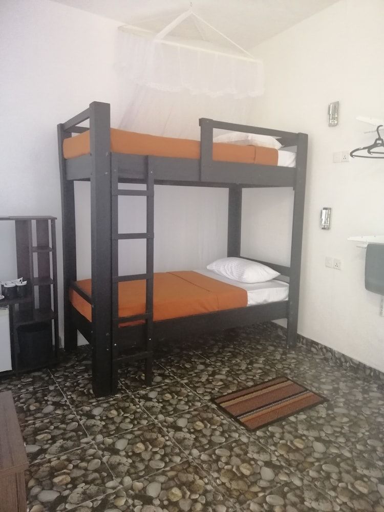 undefined SunTop Inn 2