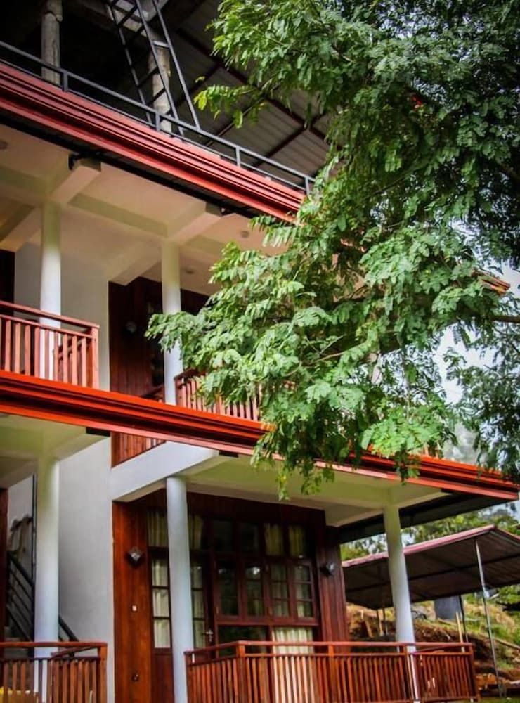 undefined Hotel Levon 4