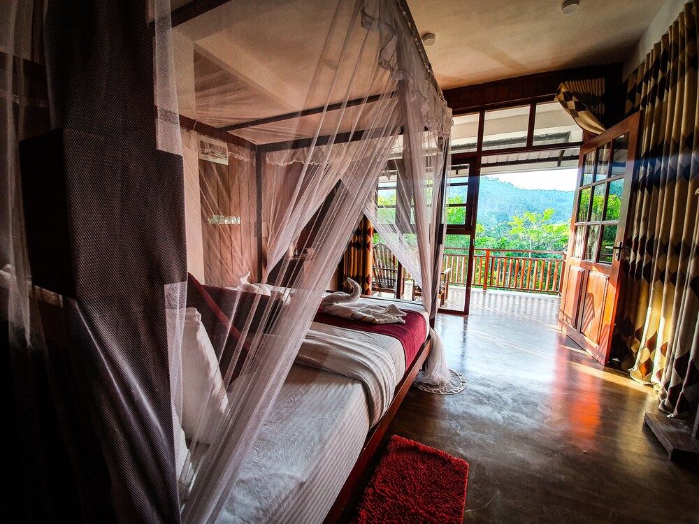 undefined Hotel Levon 7