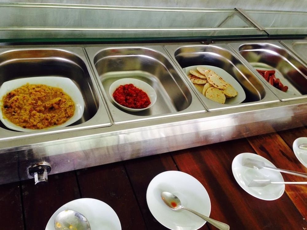 undefined Hikers Lodge Ella 8