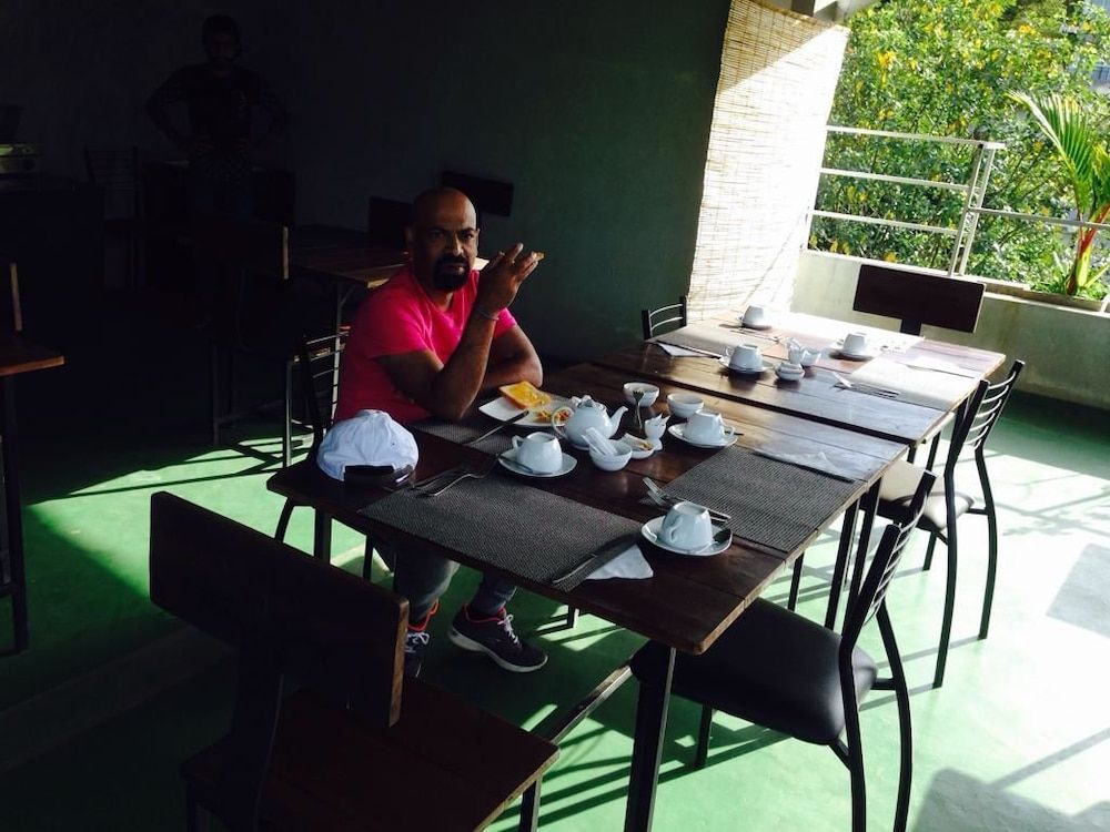 undefined Hikers Lodge Ella 7