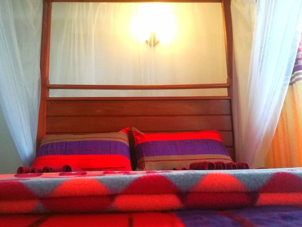 The Kanro Ella Deluxe Triple Room 4