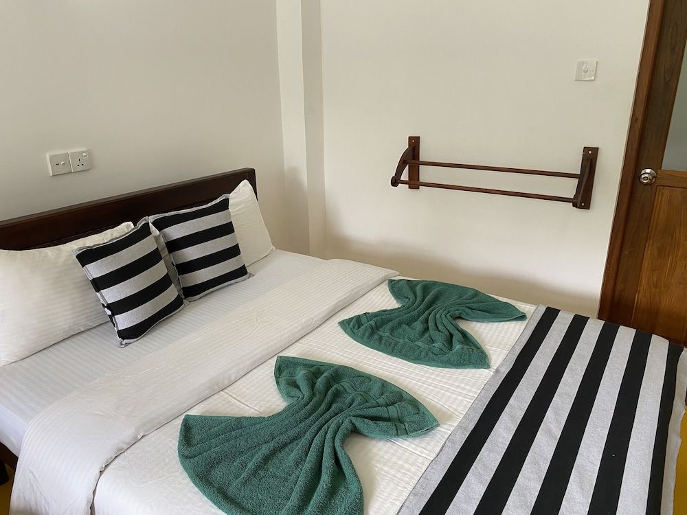 Misty Elegance Ella Deluxe Double Room 3