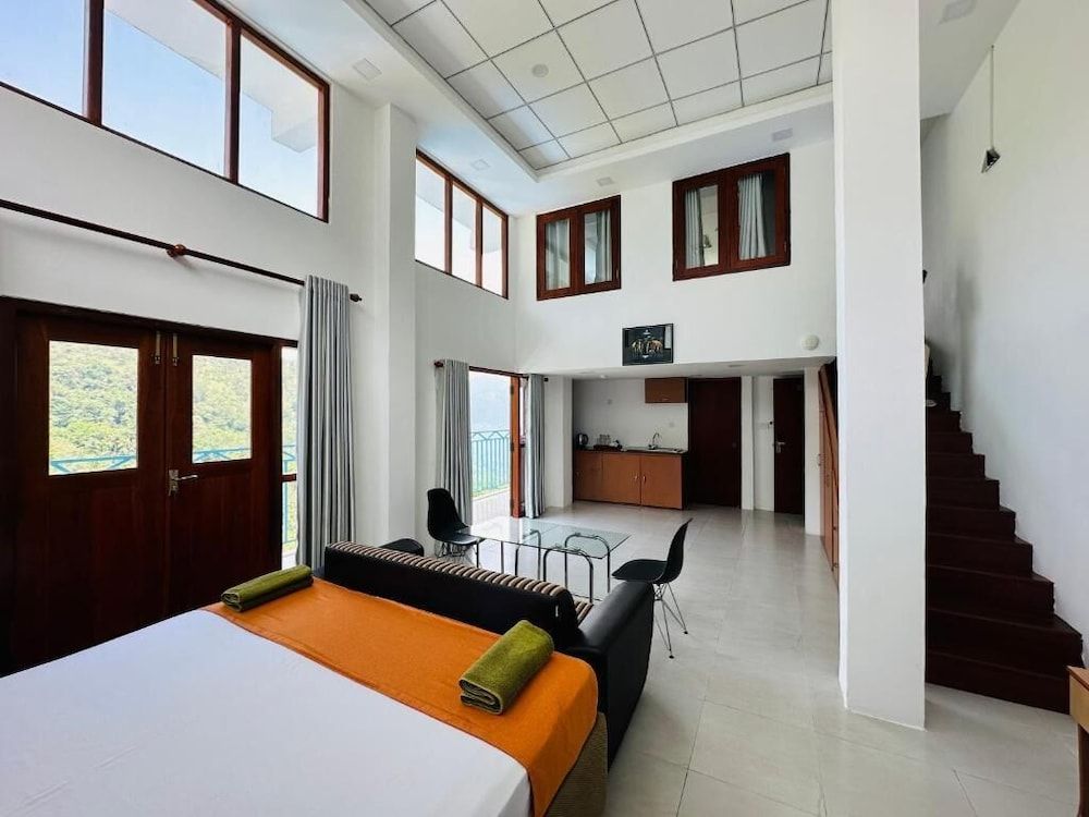 undefined MOI Ella by DBI 6