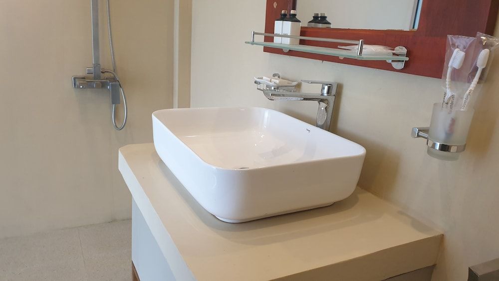 The Cubes Ella Standard Double Room 8