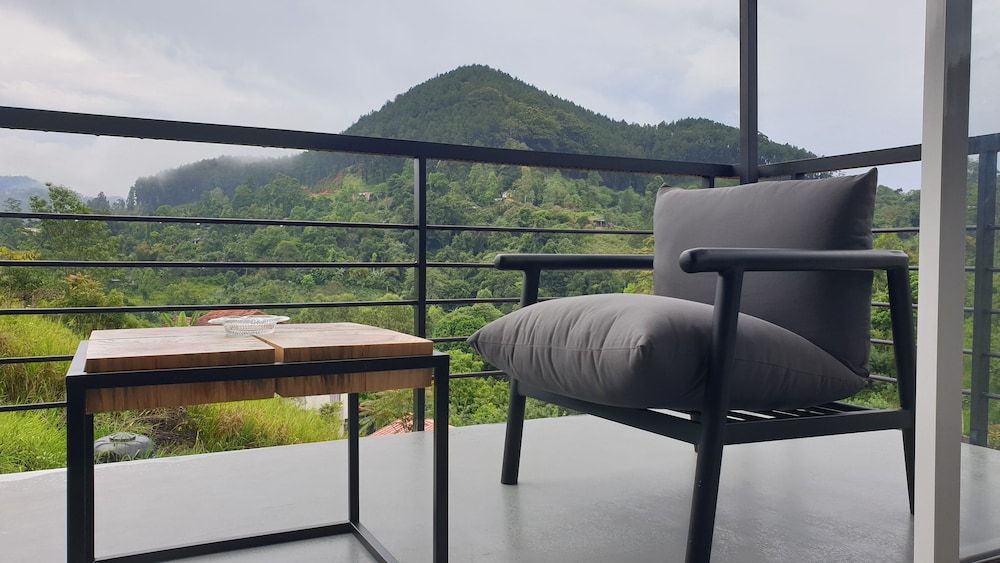 The Cubes Ella Standard Double Room 5