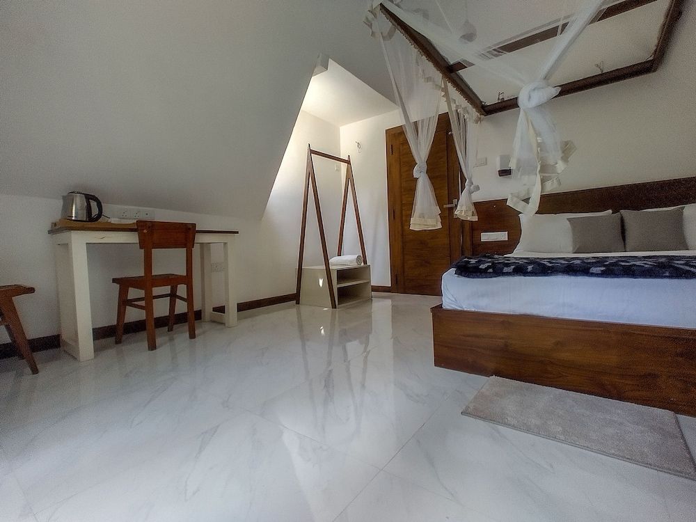 undefined Once in Ella 4