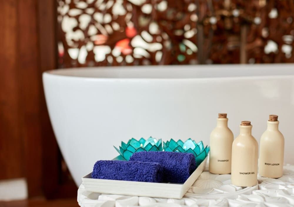 Marina by DAE Deluxe Mobile Home 9