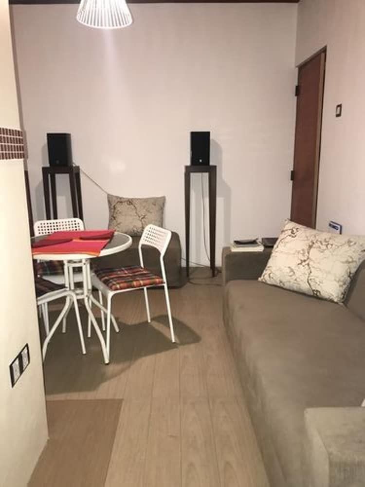 IQuest Colombo Standard Room 4