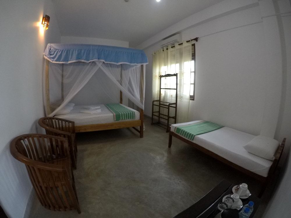 Elite Triple Room