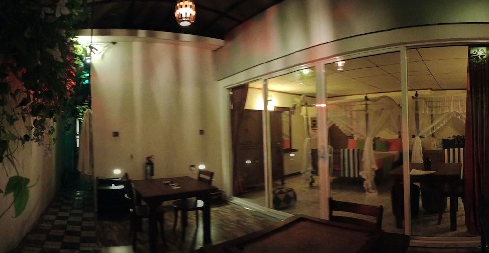 Suriya Guest Home Stay Mirissa Family Room 4