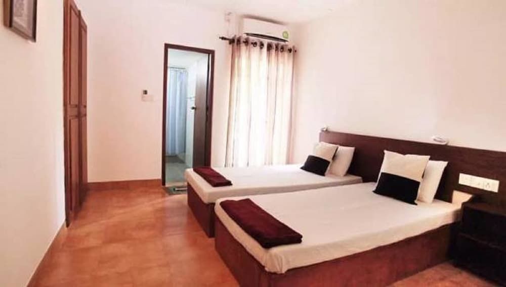 undefined Waves Guest House & Turtle Restaurant 6