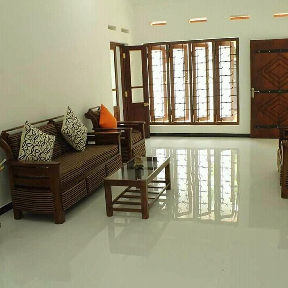 undefined Yasra Holiday Villa 8