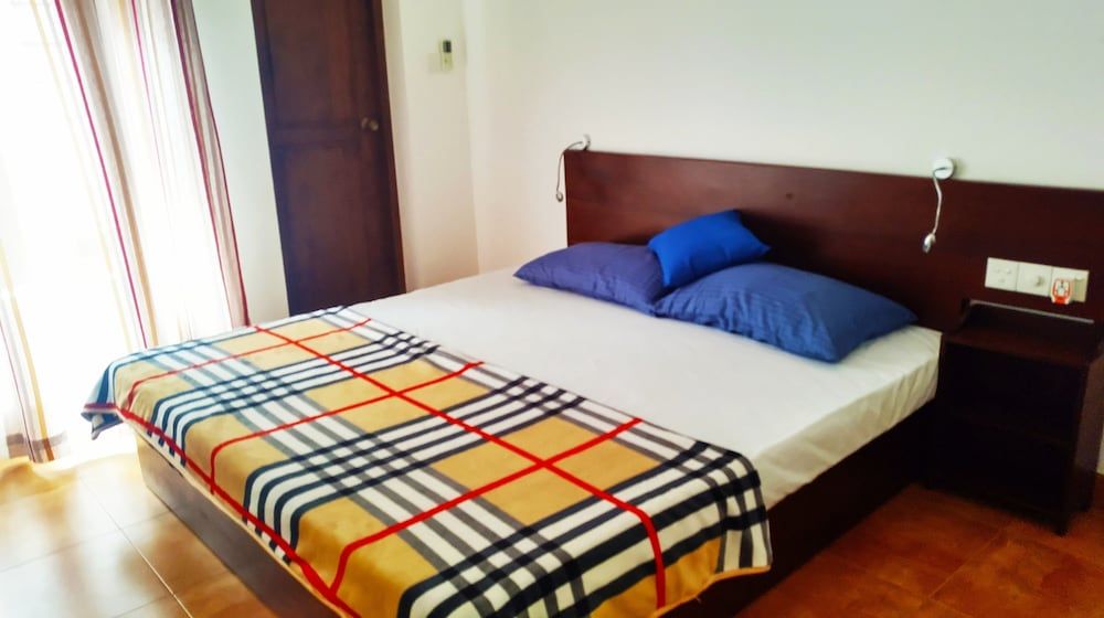 undefined Mina Villa 7