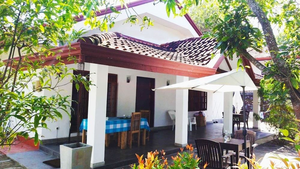 undefined Mina Villa 5