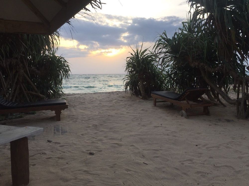 undefined White Sand Villa Hikkaduwa 2