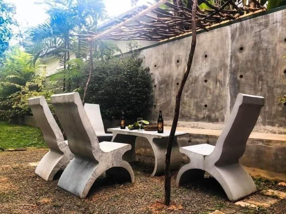 undefined Villa Lagoonedge 4