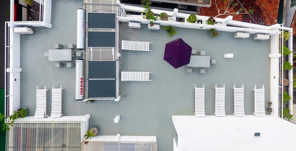 undefined Rominrich 6