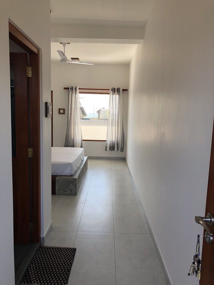 Dasu's Restaurant & Villa Deluxe Triple Room, Non Smoking, Sea View 2