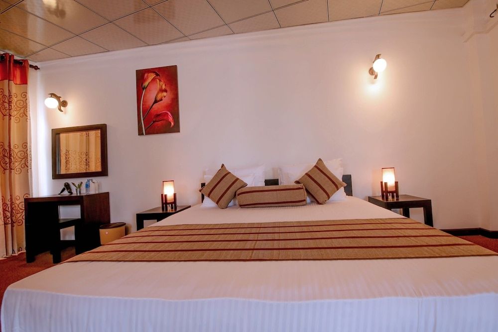 L&D Stay Inn Deluxe Double Room 3