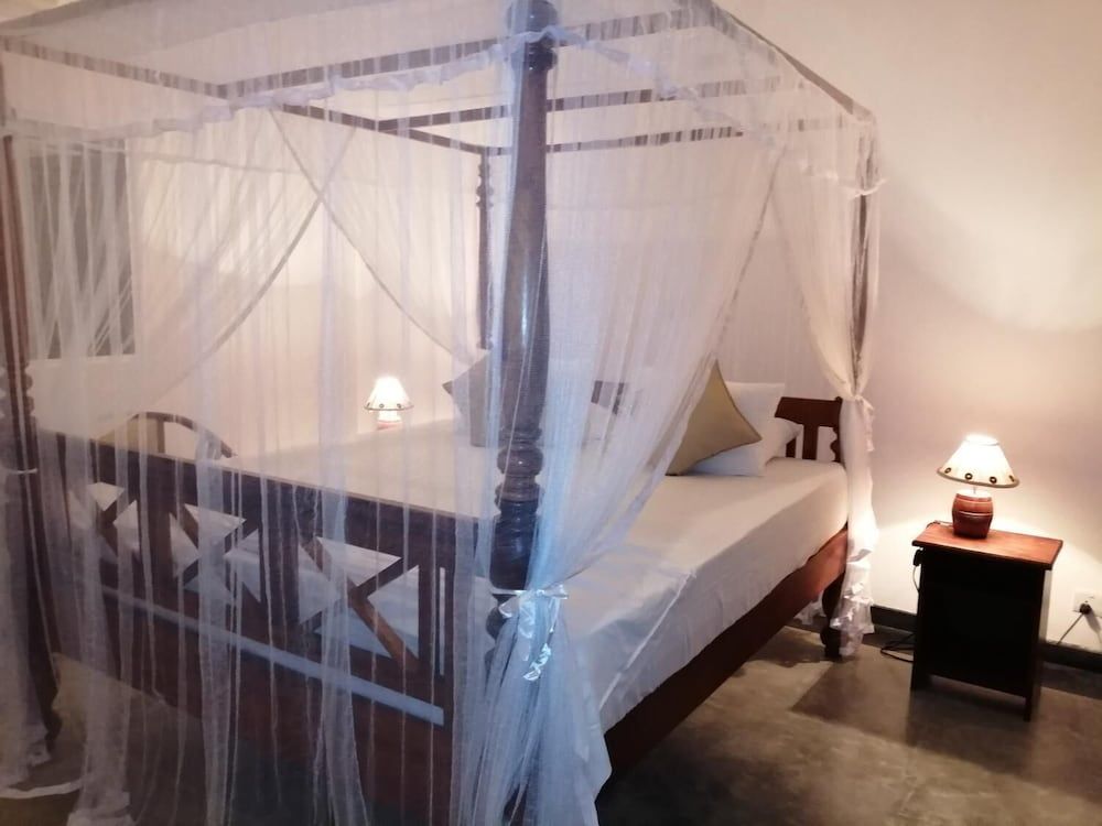 undefined Gura Guest 8