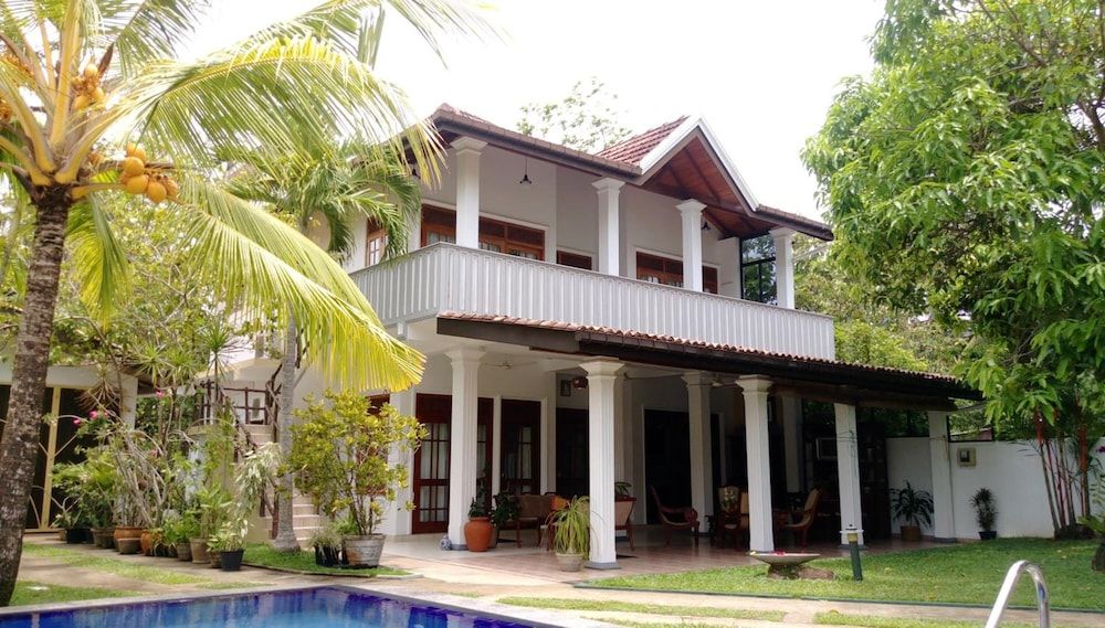 undefined Surf Villa 5